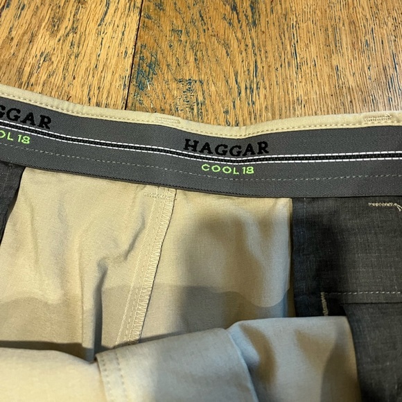 HAGGAR – Men’s Premium Cool 18 Shorts Bundle (2) Size 42 - Picture 8 of 8